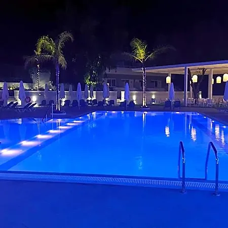 Hotel Oceanis Park 4*