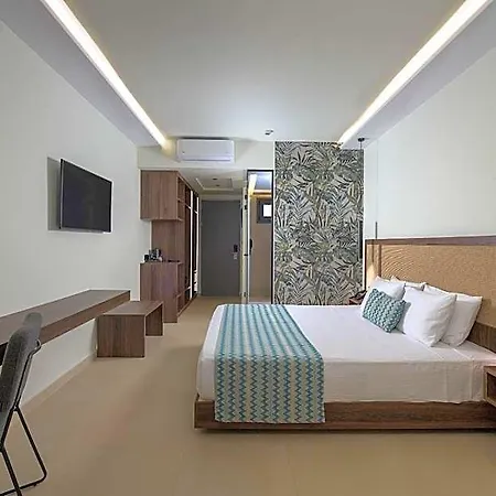 Oceanis Park Hotell