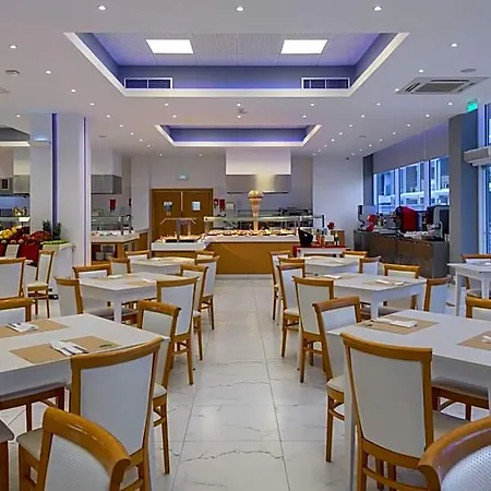 Oceanis Park Hotel 4*